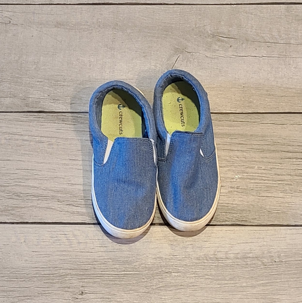 🍦Crewcuts chambray slip ons🪅